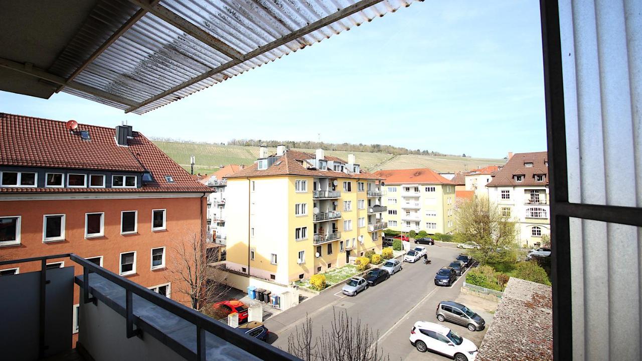Grosszuegige Stadtwohnung - Garage, Balkon Würzburg Exterior foto