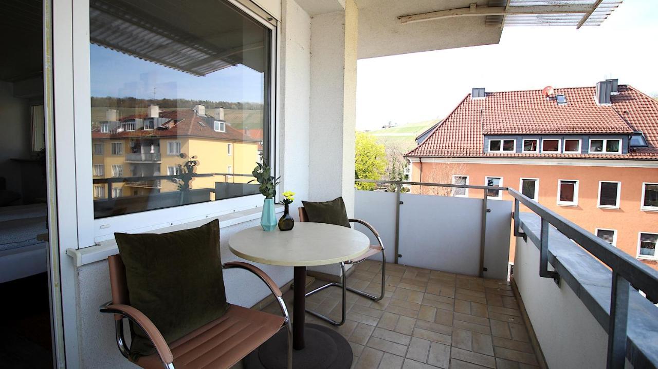 Grosszuegige Stadtwohnung - Garage, Balkon Würzburg Exterior foto