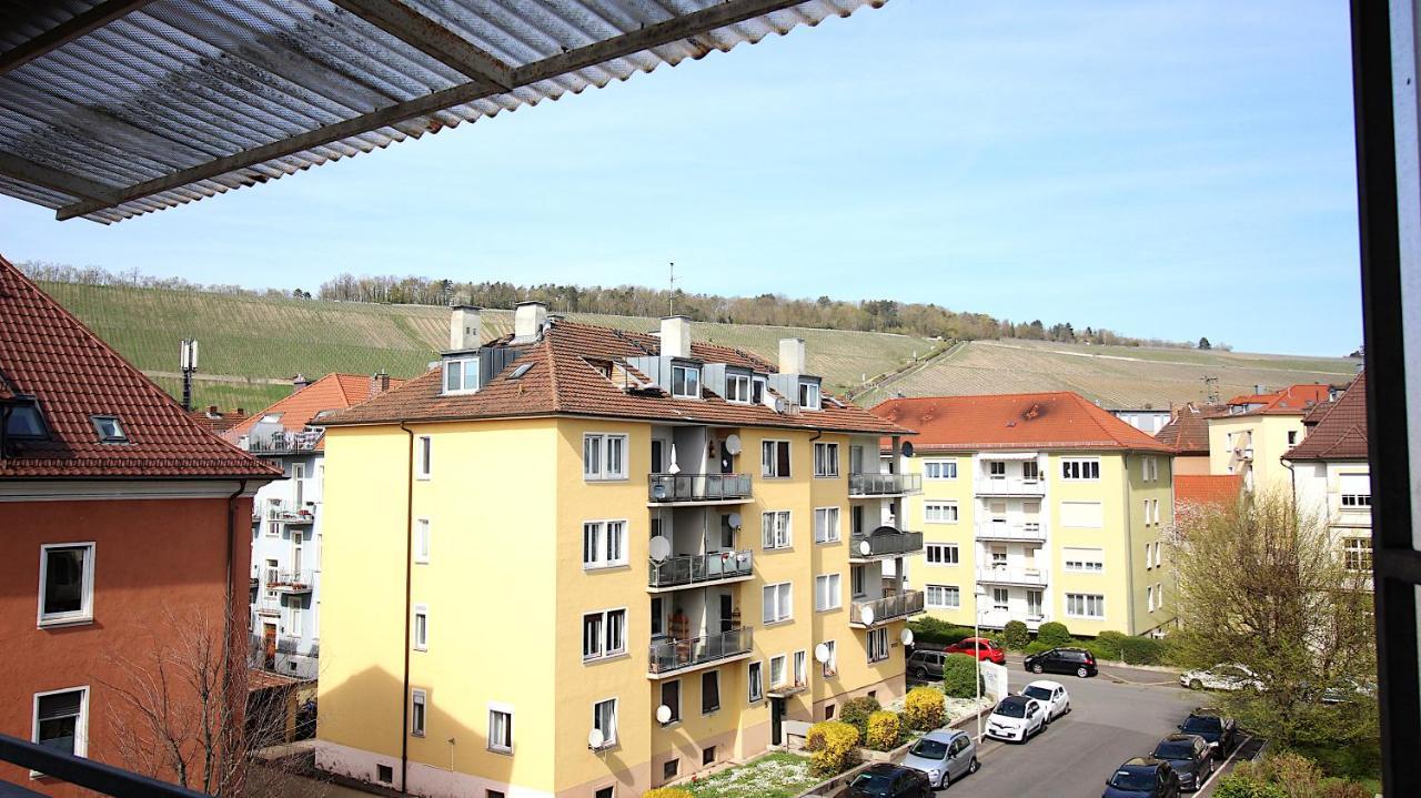 Grosszuegige Stadtwohnung - Garage, Balkon Würzburg Exterior foto
